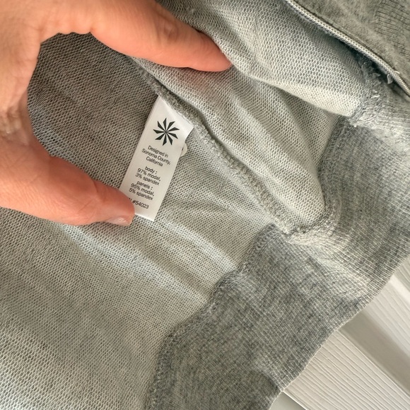 Athleta Lotus Lightweight Heather Gray
Comfy Hoodie Vest - Picture 7 of 8